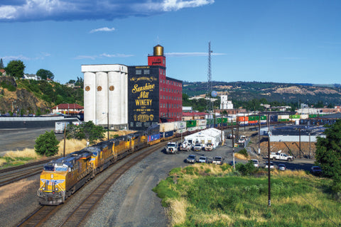 McMillan Publications Inc 2025 UNION PACIFIC COLOR CALENDAR McMillan Publications Inc 2025 UNION PACIFIC COLOR CALENDAR