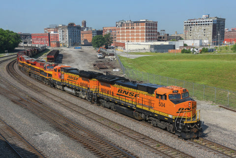 McMillan Publications, Inc. โ 2025 BNSF COLOR CALENDAR